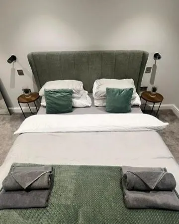 The Perfect One Bed *